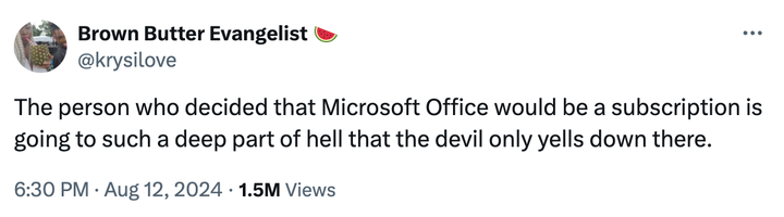 𝕏 post from @krysilove about Microsoft Office